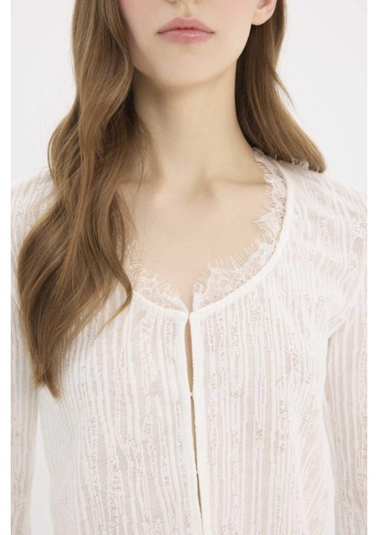 Fitted Dar Kesim U Yaka Dantel Hırka E4932AX25SP