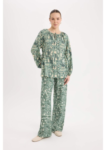 Regular Fit Büzgülü Yaka Desenli Uzun Kollu Bluz E6860AX25SP