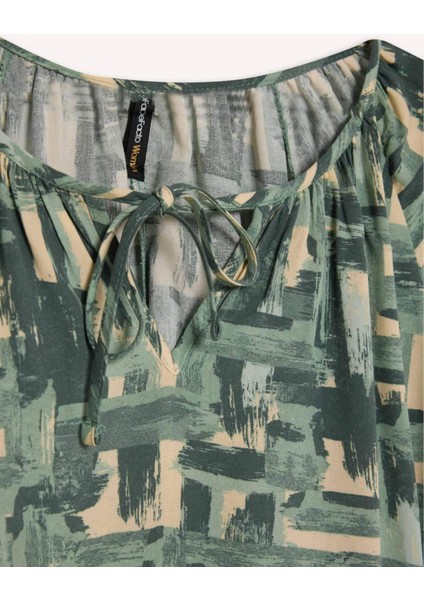 Regular Fit Büzgülü Yaka Desenli Uzun Kollu Bluz E6860AX25SP