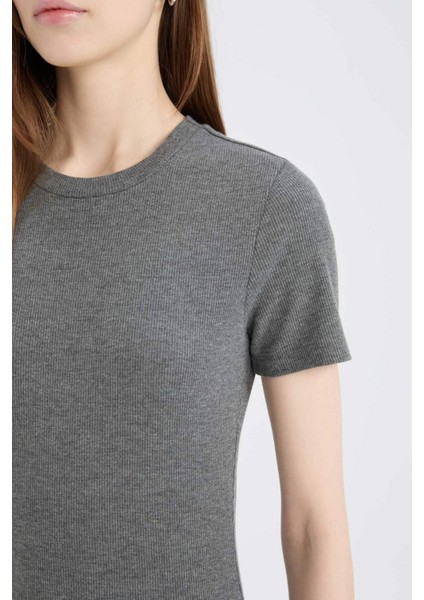 Bodycon Vücudu Saran Bisiklet Yaka Basic Düz Fitilli Kaşkorse Kısa Kollu Midi Elbise E6926AX25SP