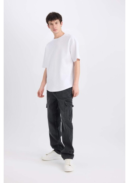 %100 Pamuk Relax Fit Rahat Kesim Geniş Paça Kargo Cepli Siyah Jean Pantolon E6694AX25SP