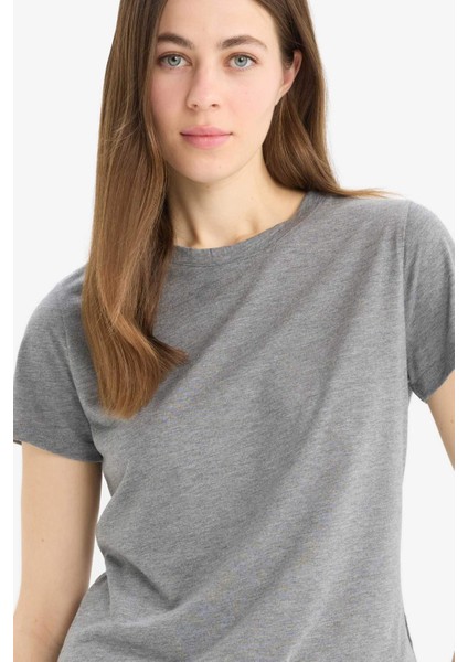 Regular Fit Bisiklet Yaka Basic Düz Kısa Kollu Tişört W7299AZ25SP