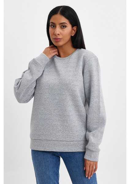 Kadın Bisiklet Yaka Rahat Kalıp 3 Iplik Içi Polarlı Kalın Sweatshirt SPR24SWK36 fırsatları