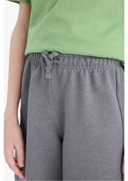 Erkek Çocuk Beli Lastikli Şort E6892A825SM