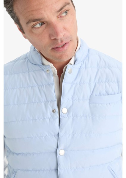 Slim Fit Dar Kesim Çıtçıtlı Kaz Tüyü Yelek E6420AX25SP