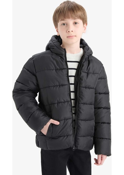 Erkek Çocuk Su Geçirmez Kapüşonlu Fermuarlı Şişme Mont A1875A825AU