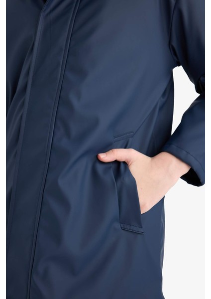 Erkek Çocuk Su Geçirmez Kapüşonlu Pelüş Astar Yağmurluk C4315A825AU