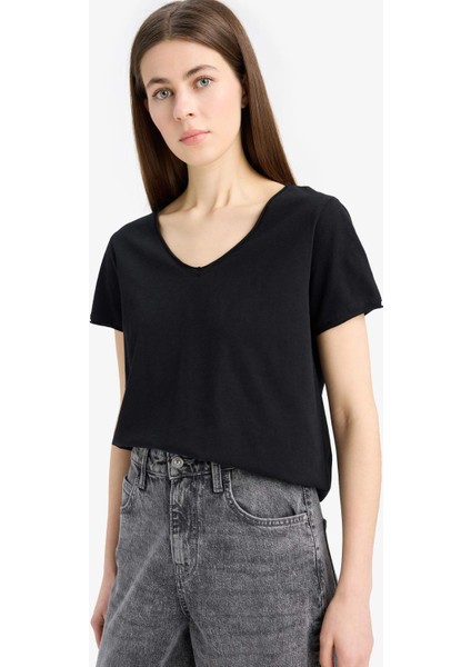 Regular Fit V Yaka Basic Düz Kısa Kollu Siyah Tişört K1507AZ25SM