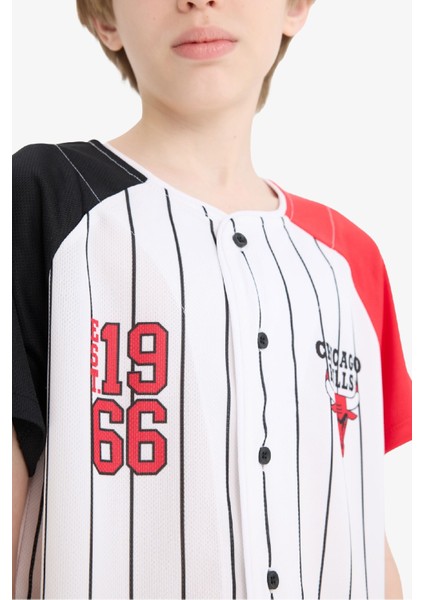 Erkek Çocuk NBA Chicago Bulls V Yaka Sırt Baskılı Kısa Kollu Tişört E4834A825SM