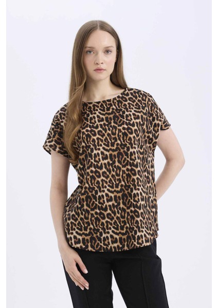 Regular Fit Leopar Desenli Bisiklet Yaka Kısa Kollu Bluz E7038AX25SP