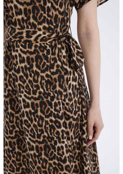 Regular Fit Bisiklet Yaka Leopar Desenli Kuşaklı Kısa Kollu Midi Elbise E7113AX25SP