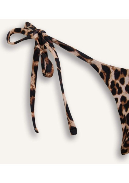 Leopar Desenli Bikini Altı-Fall in Love