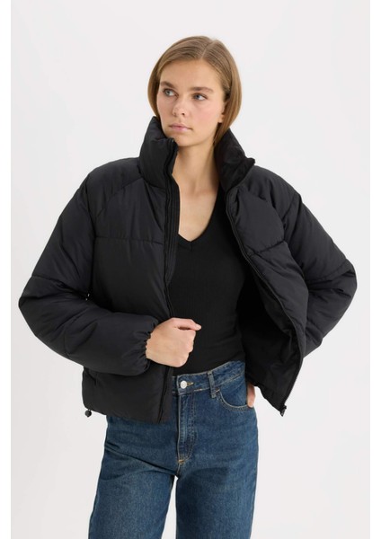 Regular Fit Şişme Mont Fermuarlı Cepli E7385AX24WN