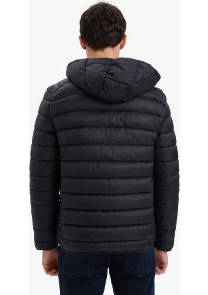 Su İtici Slim Fit Dar Kesim İç Cep Detaylı Kapüşonlu Fermuarlı Cepli Şişme Mont N4661AZ25AU