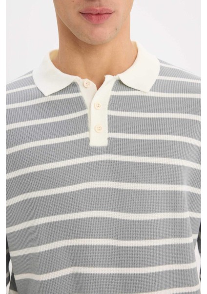 Standart Fit Polo Yaka Çizgili Triko Kazak E7604Ax24Wn