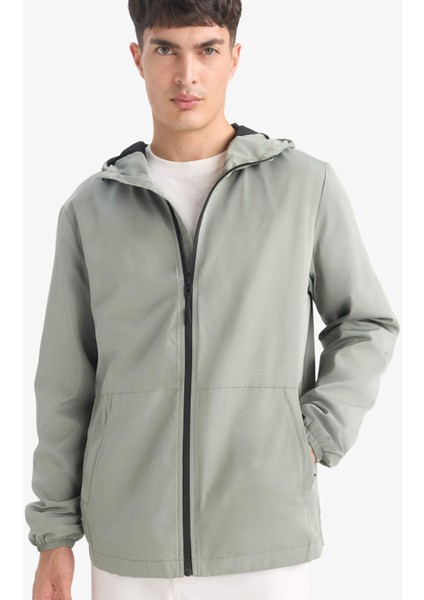 Su İtici Slim Fit Dar Kesim File Astarlı Kapüşonlu Fermuarlı Mevsimlik Baharlık Yağmurluk Mont C5821AX25AU