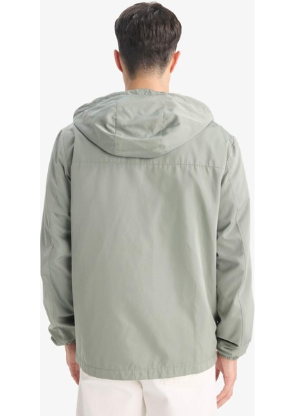 Su İtici Slim Fit Dar Kesim File Astarlı Kapüşonlu Fermuarlı Mevsimlik Baharlık Yağmurluk Mont C5821AX25AU