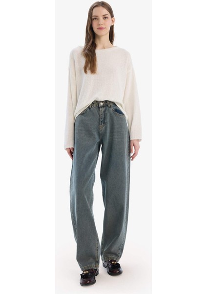 Regular Fit Kayık Yaka Basic Düz Triko Kazak E4679AX25SP