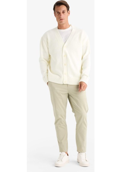 Relax Fit V Yaka Düğmeli Triko Hırka E5343AX24WN