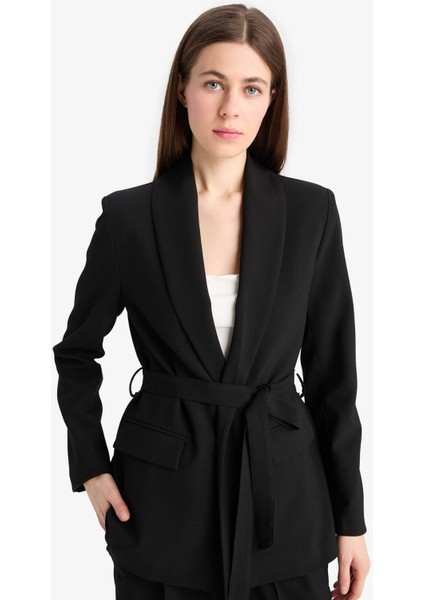 Regular Fit Kuşaklı Basic Düz Blazer Ceket E7346AX25SP