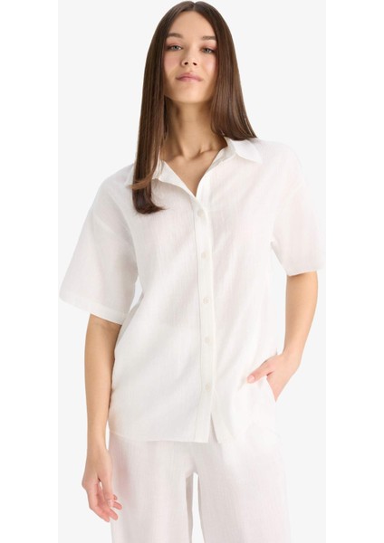 Oversize Geniş Kalıp Basic Düz Beyaz Kısa Kollu Gömlek A9135AX25SM