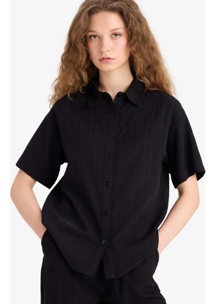 Oversize Geniş Kalıp Basic Düz Kısa Kollu Gömlek A9135AX25SM