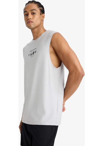 Fit Boxy Fit Hızlı Kuruyan Nefes Alabilen Esnek Kumaş Baskılı Bisiklet Yaka Sporcu Atlet E7517AX25AU