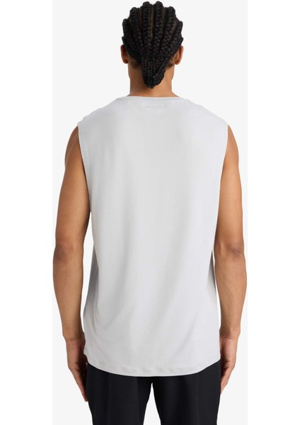 Fit Boxy Fit Hızlı Kuruyan Nefes Alabilen Esnek Kumaş Baskılı Bisiklet Yaka Sporcu Atlet E7517AX25AU