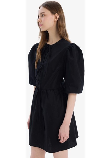 A Kesim Bisiklet Yaka Bağcıklı Poplin Kısa Kollu Midi Abiye Elbise E7332AX25SP