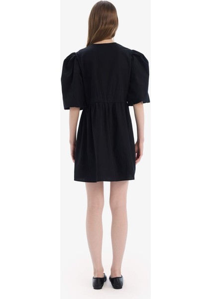 A Kesim Bisiklet Yaka Bağcıklı Poplin Kısa Kollu Midi Abiye Elbise E7332AX25SP