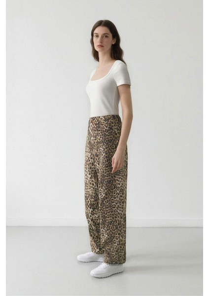 Baggy Fit Leopar Desenli Yüksek Bel Standart Boy Gabardin Pantolon D8149AX25SP