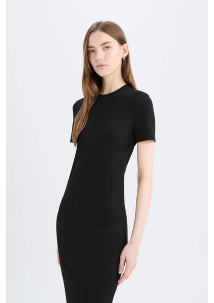 Bodycon Vücudu Saran Bisiklet Yaka Basic Düz Fitilli Kaşkorse Kısa Kollu Midi Elbise E6926AX25SP