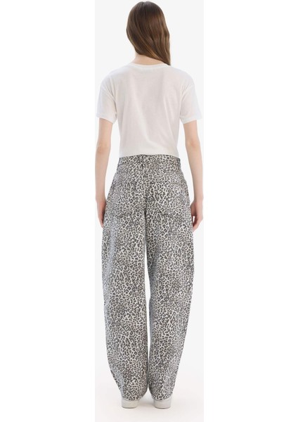 Baggy Fit Gabardin Pantolon Yüksek Bel Leopar Desenli Standart Boy D8149AX25SP
