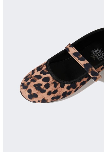 Kız Çocuk Leopar Desenli Slip On Düz Taban Babet E7807A825SM