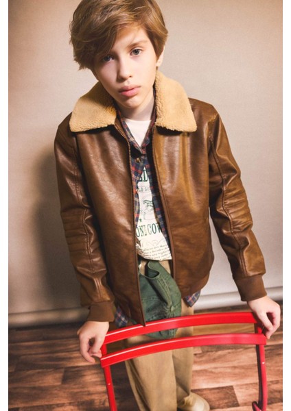 Erkek Çocuk Polo Yaka Pelüş Astar Fermuarlı Mont E7380A825AU