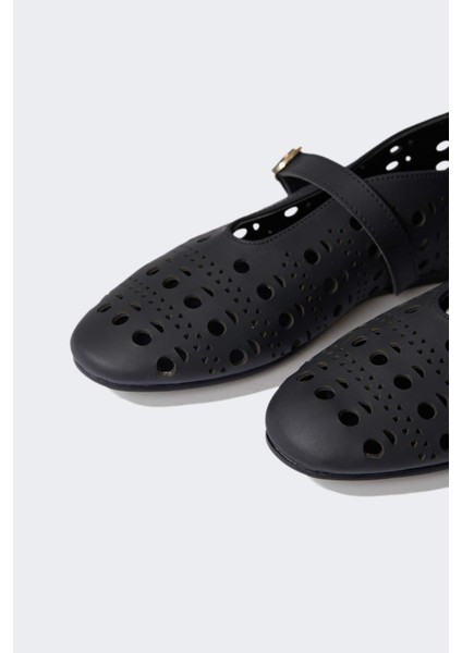 Kadın Tek Bantlı Düz Taban Babet E7178AX25SP