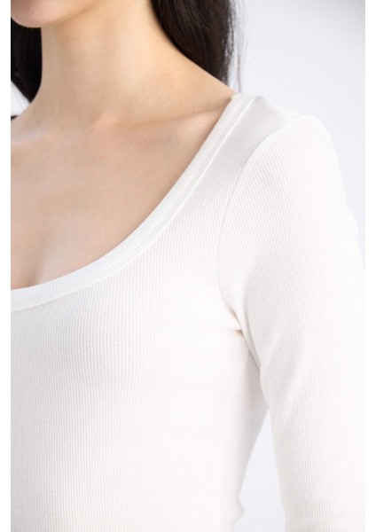 Slim Fit Dar Kesim Basic Düz Fitilli Kaşkorse Uzun Kollu Beyaz Tişört E5768AX25SP