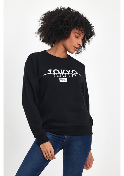 Kadın Bisiklet Yaka Rahat Kalıp 3 Iplik Kalın Tokyo Baskılı Sweatshirt SPR24SWK30 fırsatları