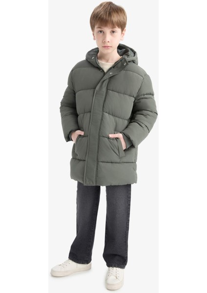 Erkek Çocuk Su Geçirmez Kapüşonlu Fermuarlı Parka