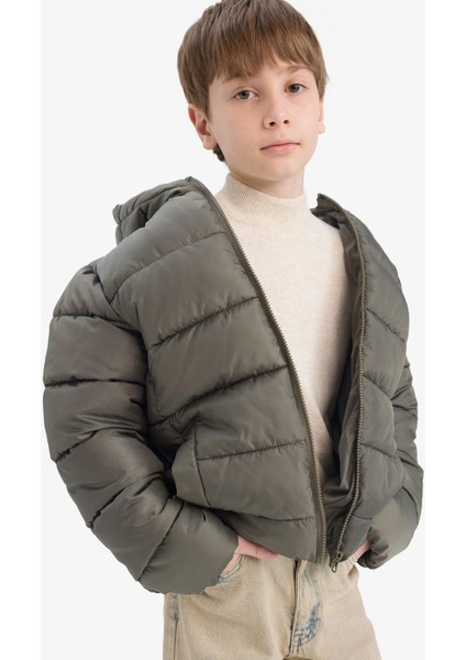 Erkek Çocuk Su Geçirmez Kapüşonlu Fermuarlı Şişme Mont A1875A825AU