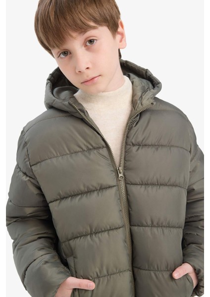 Erkek Çocuk Su Geçirmez Kapüşonlu Fermuarlı Şişme Mont A1875A825AU