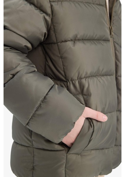 Erkek Çocuk Su Geçirmez Kapüşonlu Fermuarlı Şişme Mont A1875A825AU