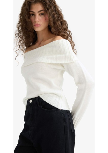 Slim Fit Dar Kesim Açık Omuz Triko Kazak E8345AX25WN