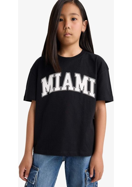 Kız Çocuk Relax Fit Bisiklet Yaka Baskılı Kısa Kollu Tişört E6492A825AU