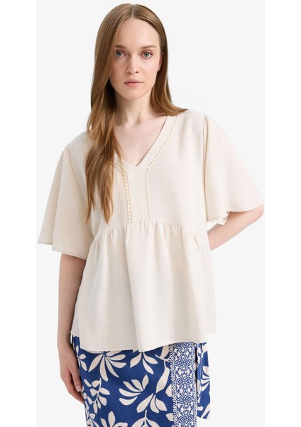 Regular Fit V Yaka Keten Karışımlı Kısa Kollu Bluz E7336AX25SM