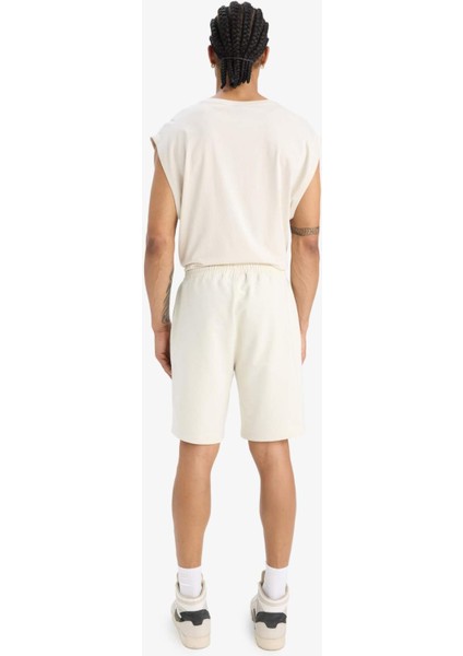 Fit NBA Milwaukee Bucks Standart Fit Kısa Paça Şort