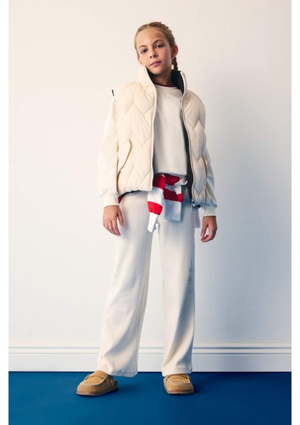 Kız Çocuk Su Geçirmez Büyük Yaka Fermuarlı Cepli Şişme Yelek