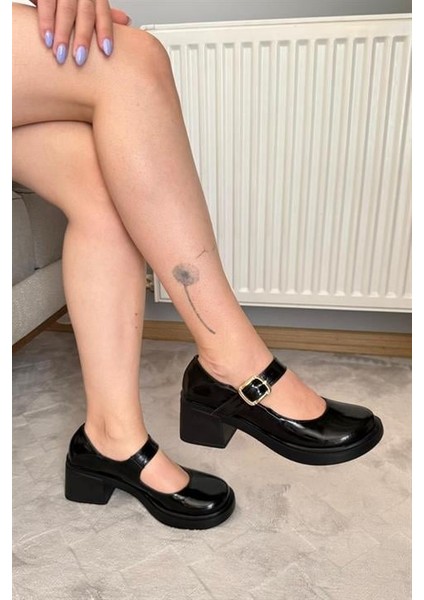 Kadın Sofya Siyah Rugan 6 cm Tek Baretli Topuklu Lofer Ayakkabı