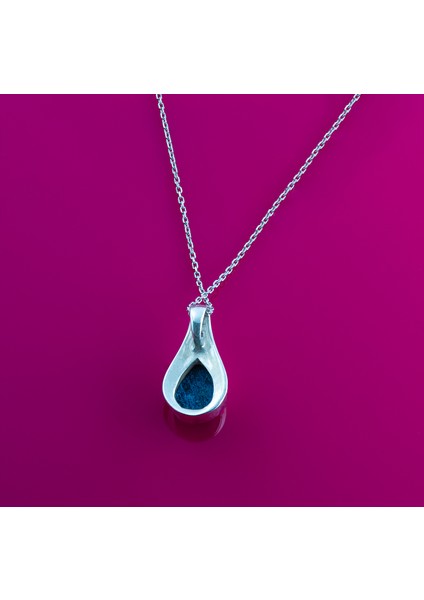 Doğal Chrysocolla Taşlı Damla Tasarım Şık Zarif Kolye Zincir Ile Birlikte Gönderilir Uzunluğu 40 Cm. fiyatları