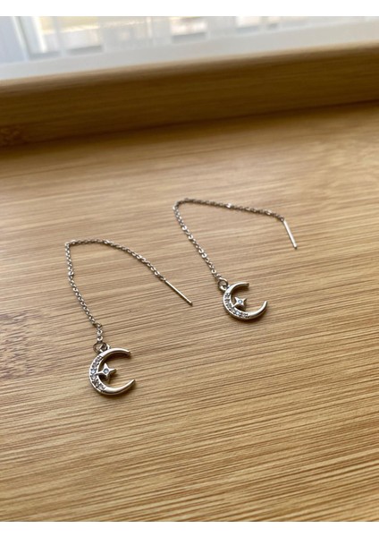 Çelik Gümüş Renk Zirkon Taşlı Zincir Detaylı Küpe